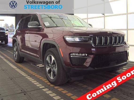 JEEP GRAND CHEROKEE 2023 1C4RJYB62PC649294 image
